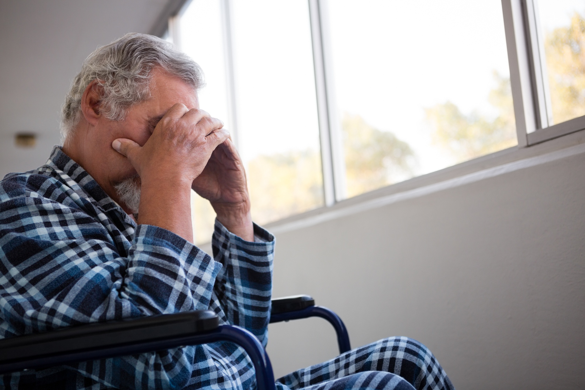 You should expect nursing homes to care for your elderly loved ones at all times. Here's when you should call a lawyer for nursing home abuse.