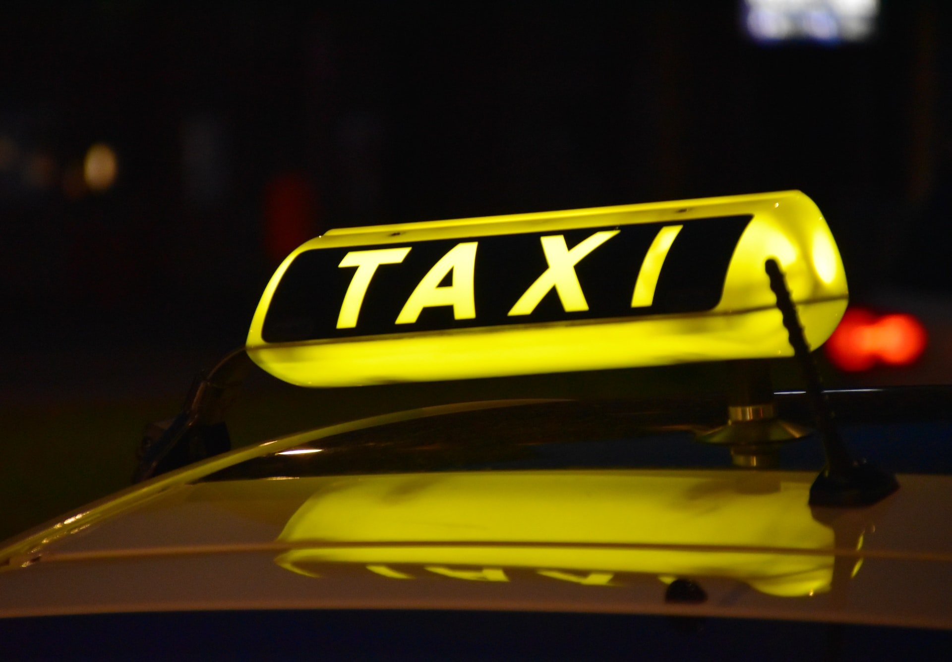 The Benefits of Owning a Taxi Cab Company
