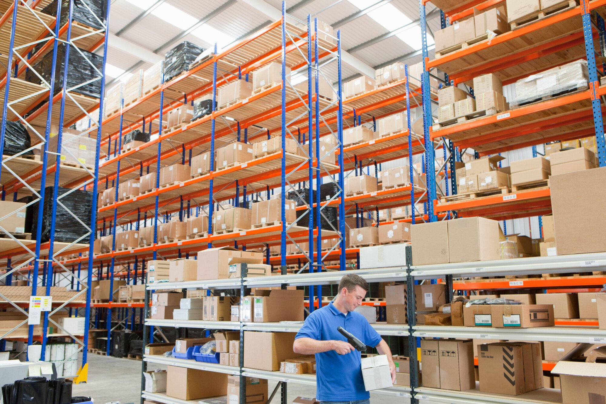Whether you have a small office or a large warehouse, safety is always important. Here's a quick look at the most essential warehouse safety tips.