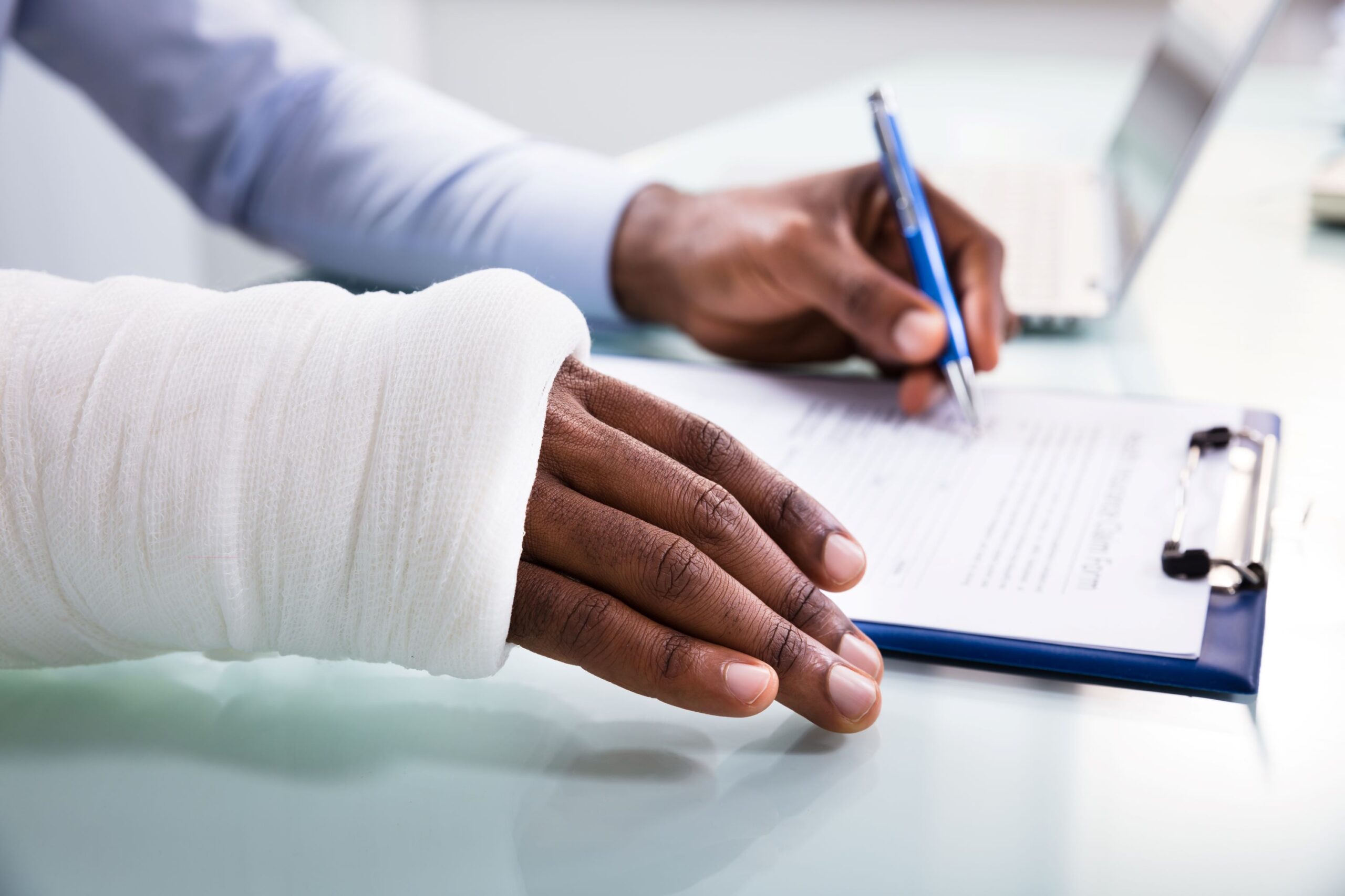8 Reasons To Hire A Workers' Compensation Lawyer