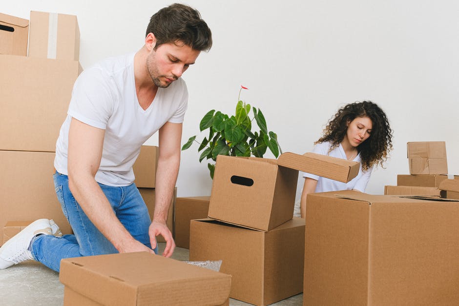 Packing is one of the most important aspects of the moving process. Let us help you out with these 5 expert packing tips you need to know.