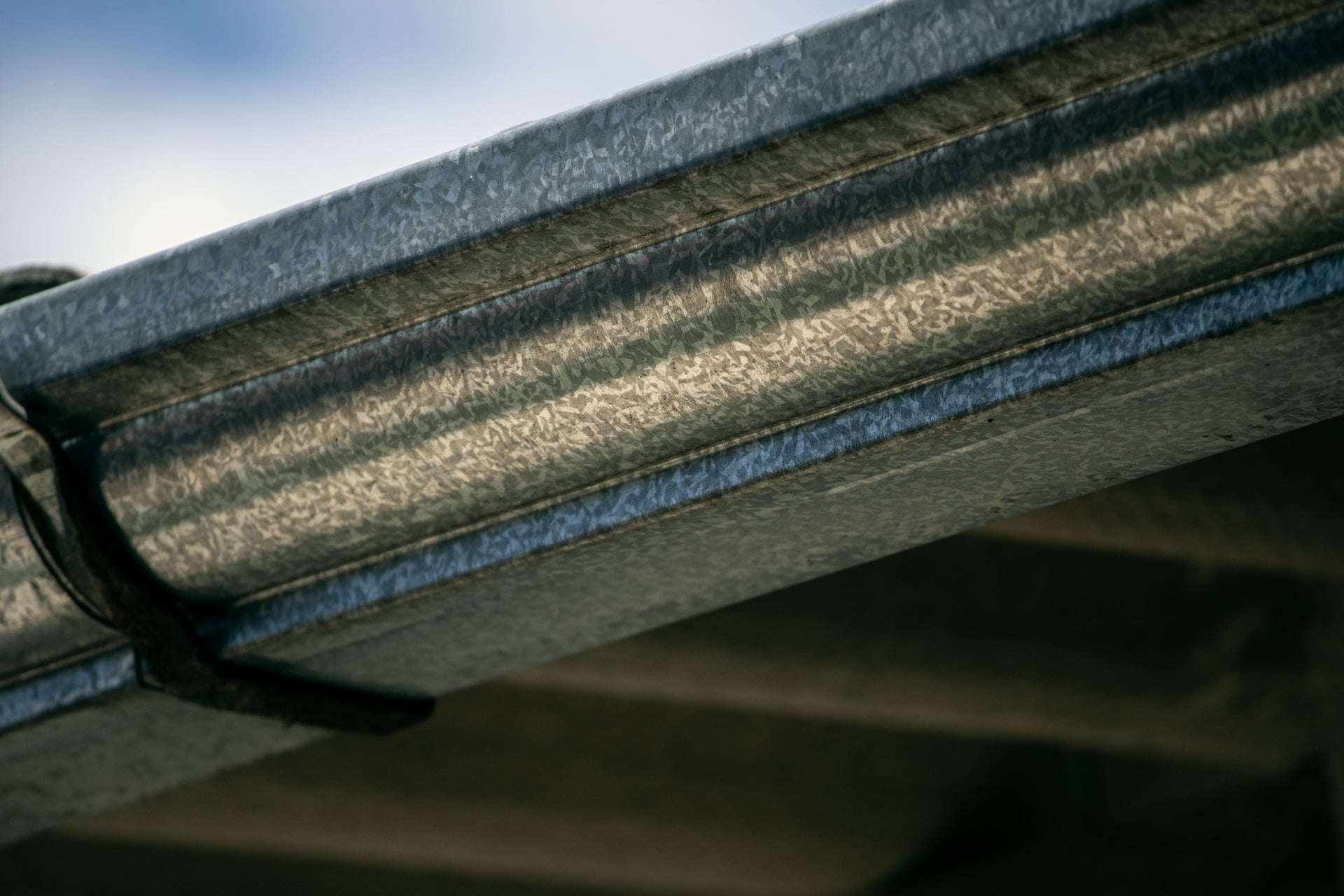 What to Expect in Terms of Gutter Installation Costs