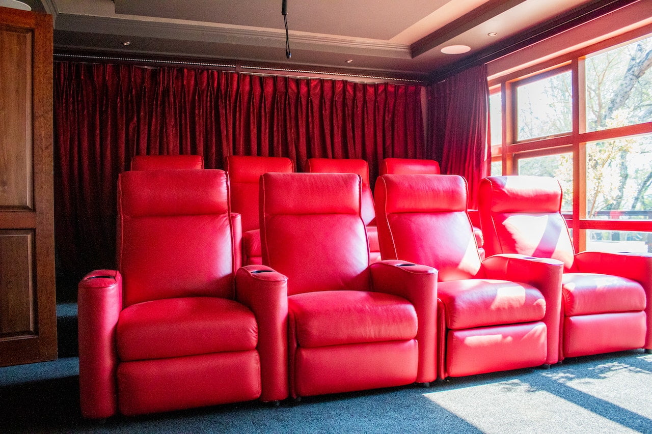 Home Theatre Lounge: Elevating Your Movie-Watching Experience