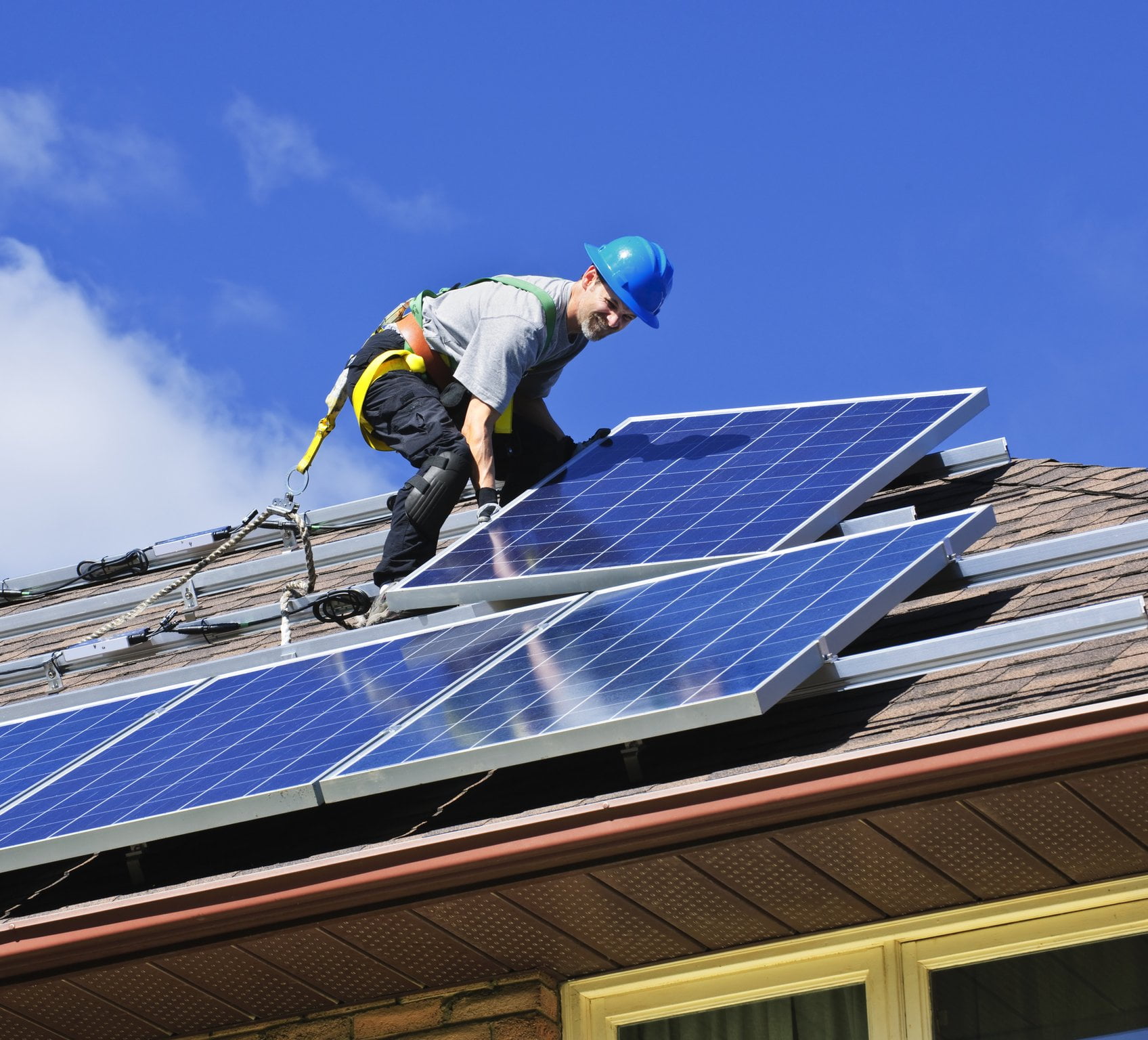 Can you put solar panels on a metal roof? What type of roof is best for solar panels? Click here to learn all you need to know.